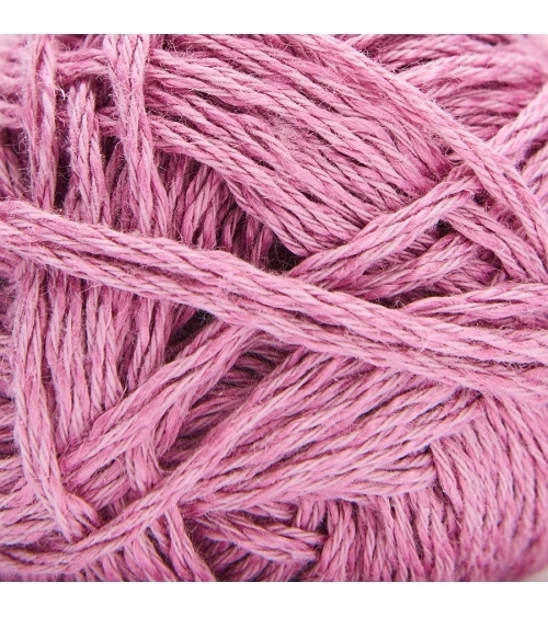 PELOTE DE LAINE WOOLY LIN Pelote de 50gr

Besoin de se protéger de la chaleur? 
Wooly Lin est un fil à tricoter fin et lourd 