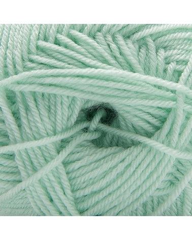PELOTE DE LAINE WOOLY ZEN Pelote de 100g 
La pelote de laine Wooly Zen est un savant mélange d’Amicor et d’Acrylique. Elle est 