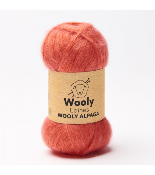 Pelote de Laine Wooly Alpaga Pelote de 100 / 50 gr.
WOOLY ALPAGA est une des laines les plus douces du marché. Elle possède une